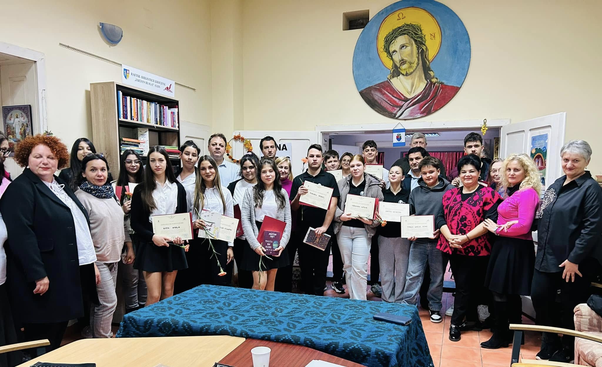 Concursul de recitare „Ion Sângereanu”, un omagiu adus poetului ocnamureșean