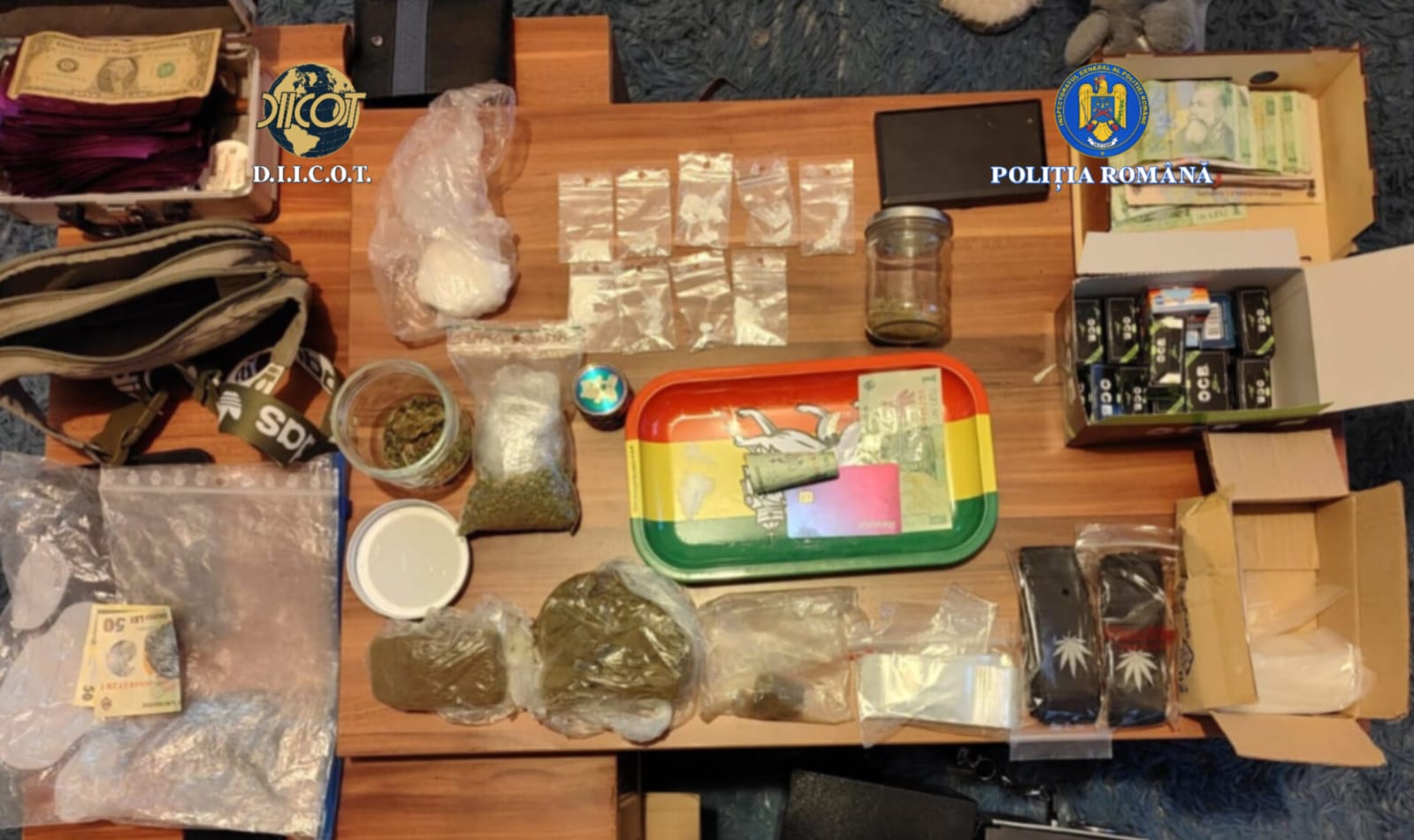 Percheziții la Sebeș și Sibiu, într-un dosar cu droguri